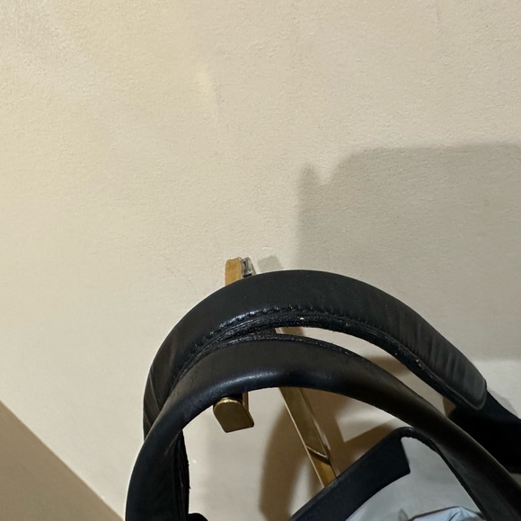 Balenciaga Cabas Black Tote w/pouch - Picture 13 of 14